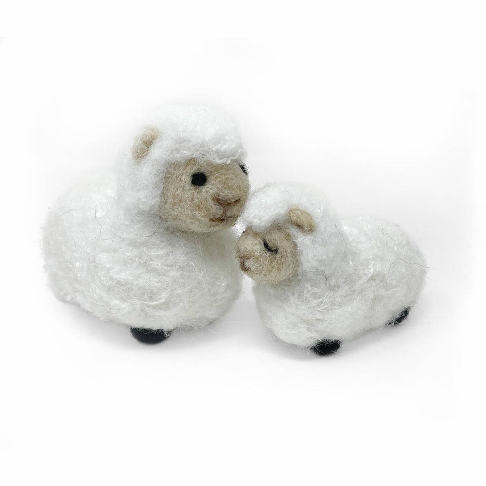 
                      
                        Sheep Family Needle Felt Craft Kit
                      
                    