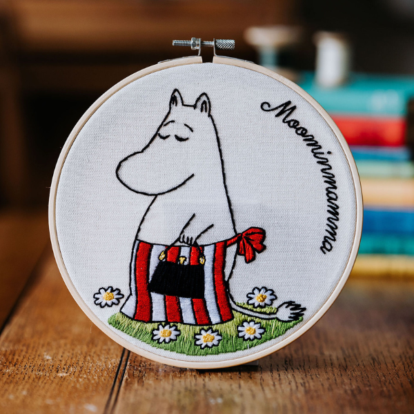 Moomin Embroidery Kit - Moominmamma Shopping